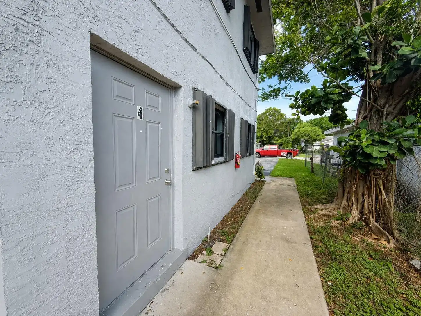 421 NW 7TH Terrace # 4, Fort Lauderdale FL 33311