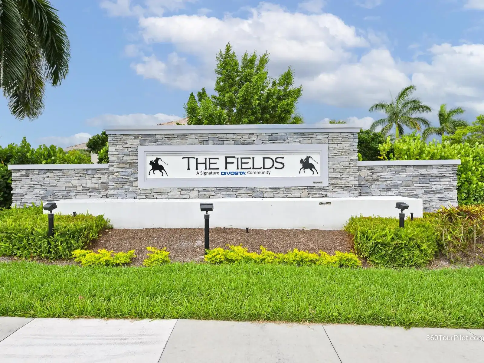4808 Chantilly Road, Lake Worth FL 33467