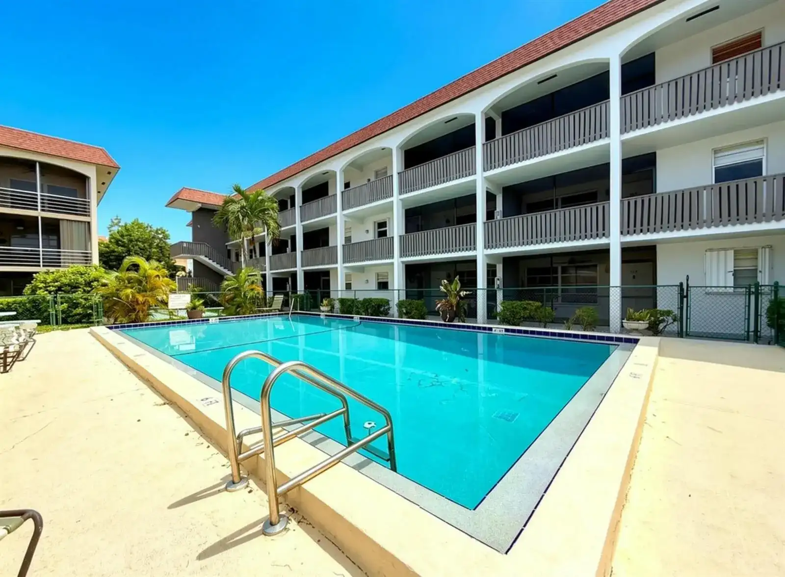 651 PINE Drive # 208, Pompano Beach FL 33060