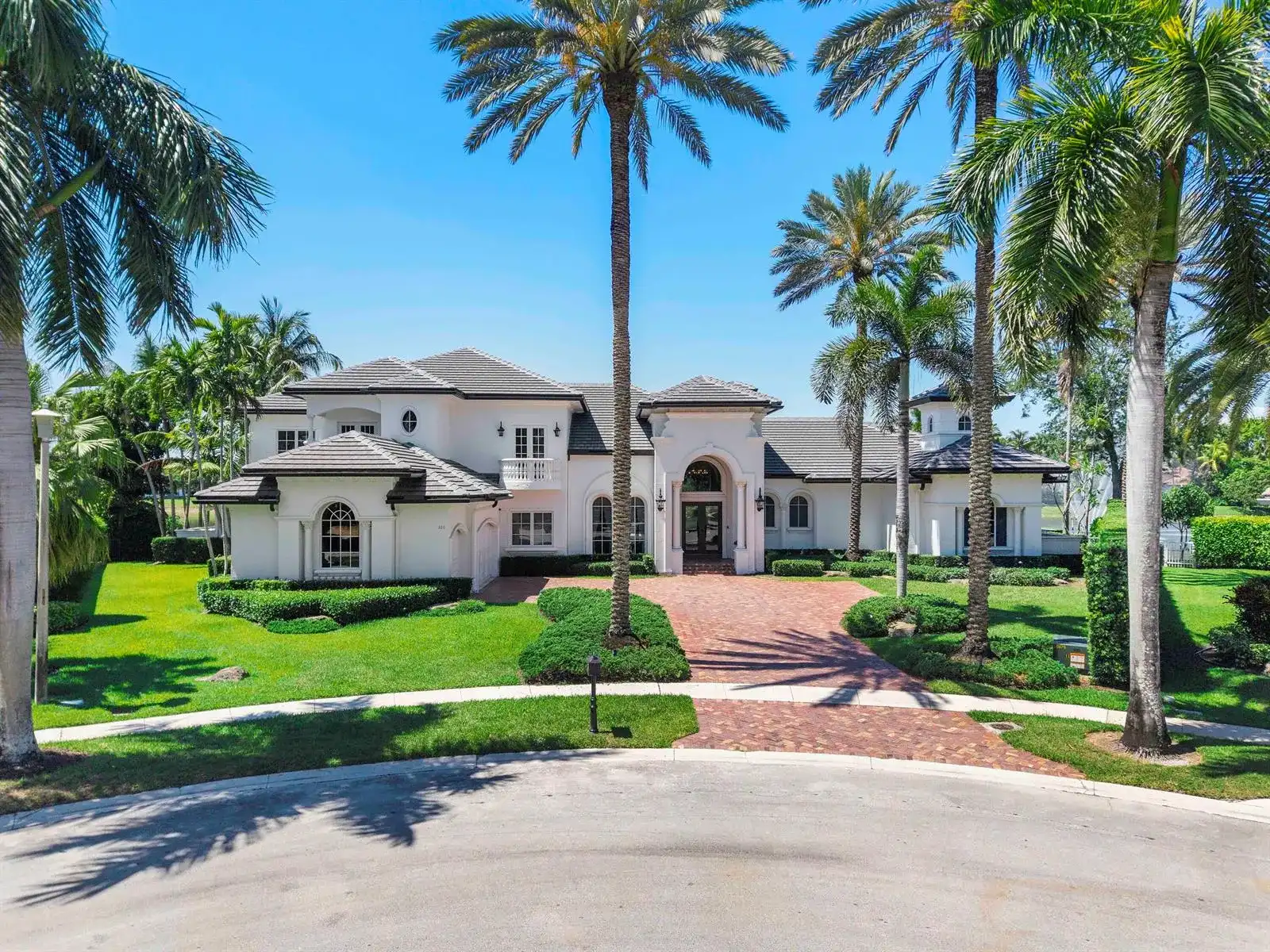366 SWEET BAY Avenue, Plantation FL 33324