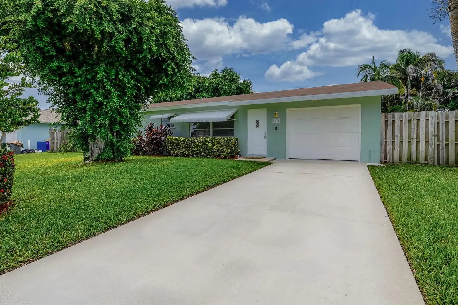 2038 SE Monroe Street, Stuart FL 34997