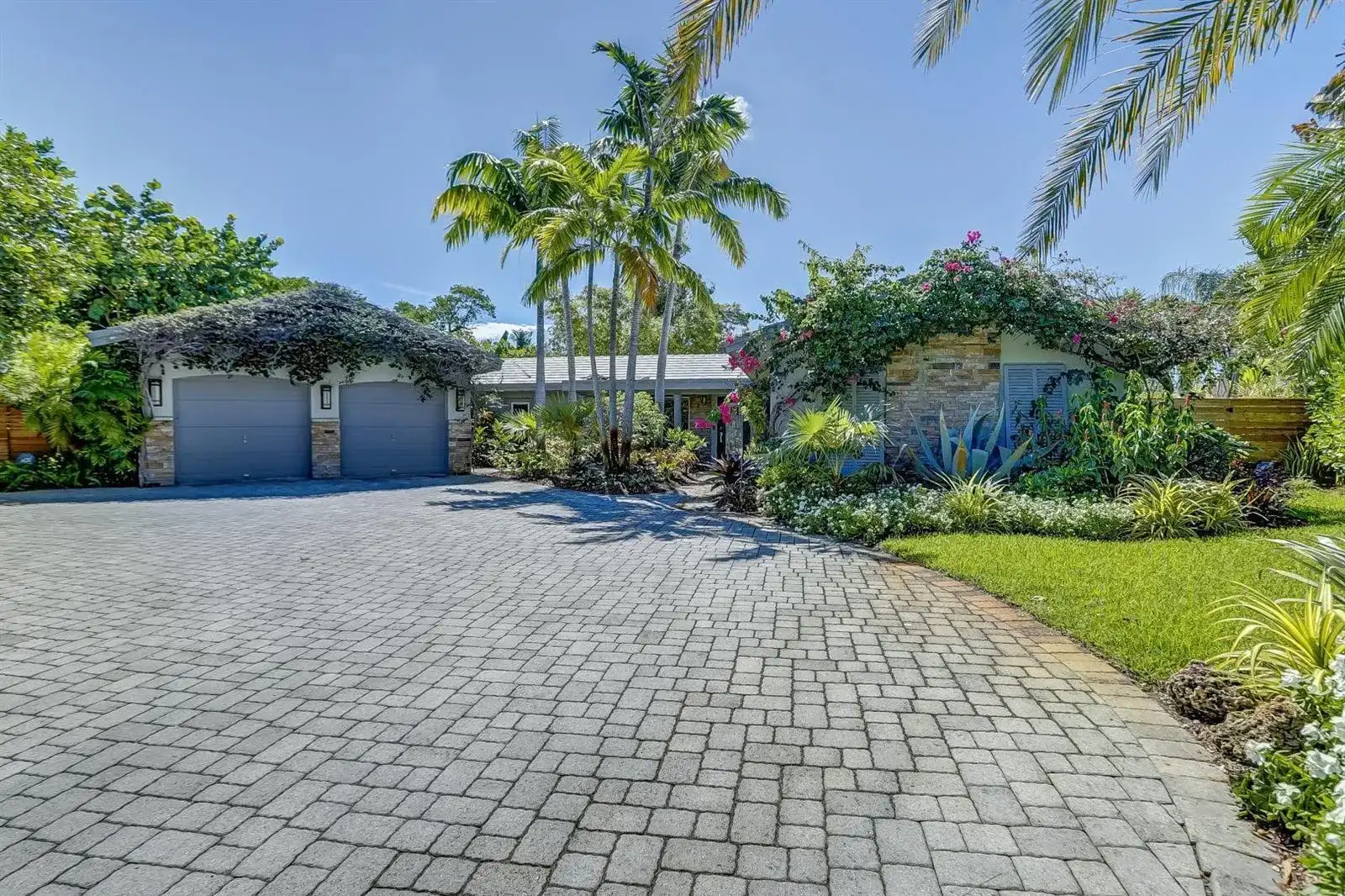 1948 NE 7TH Terrace, Wilton Manors FL 33305