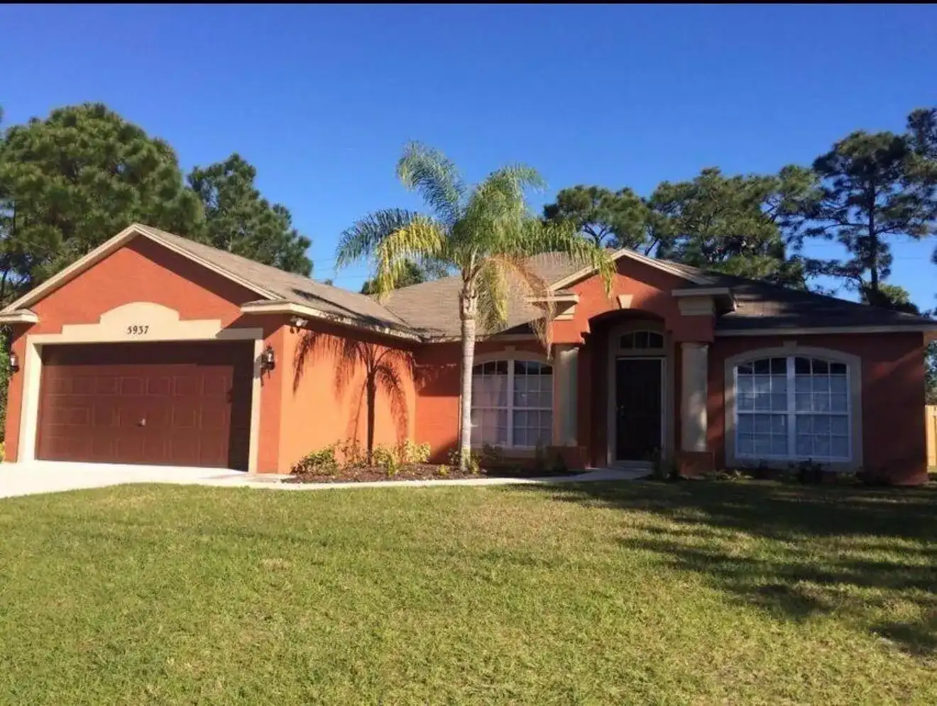 5937 NW BAYNARD Drive, Port St. Lucie FL 34986
