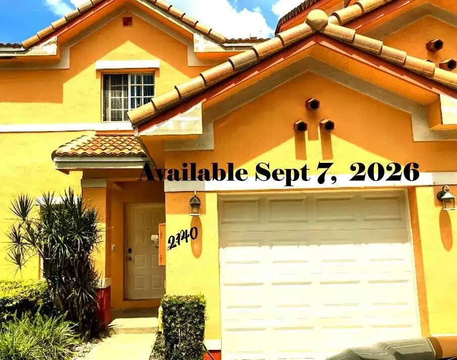 2140 SW 87TH Way, Miramar FL 33025