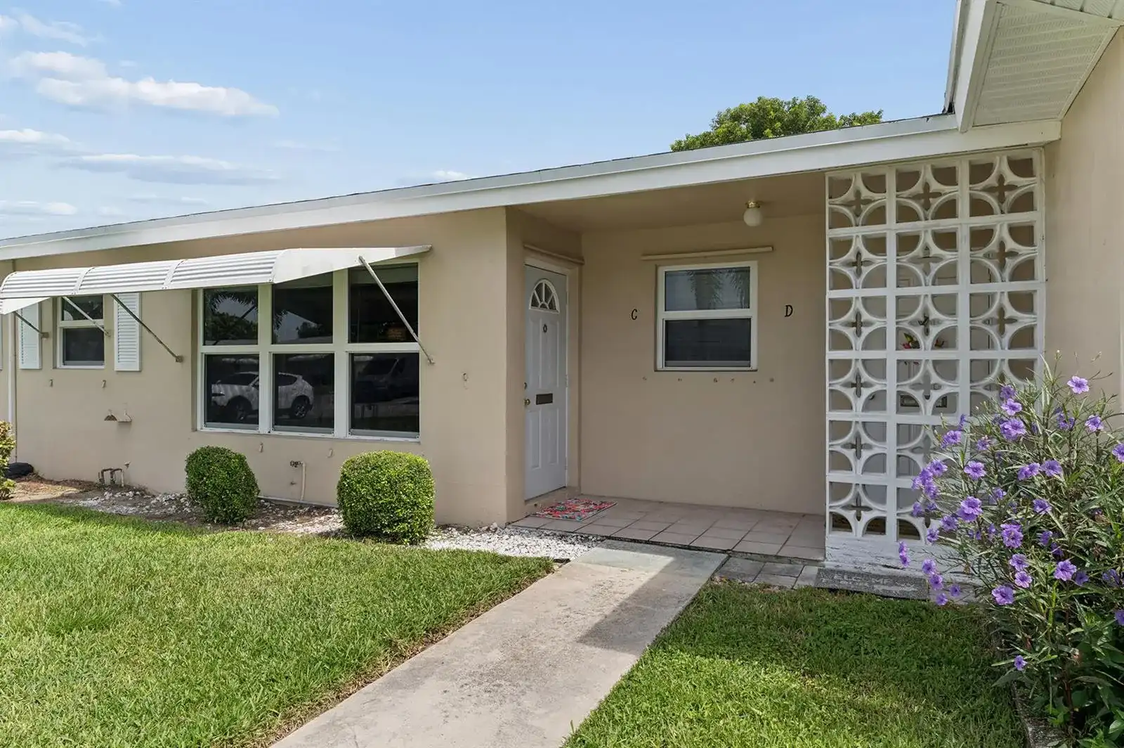 255 High Point Court # C, Boynton Beach FL 33435