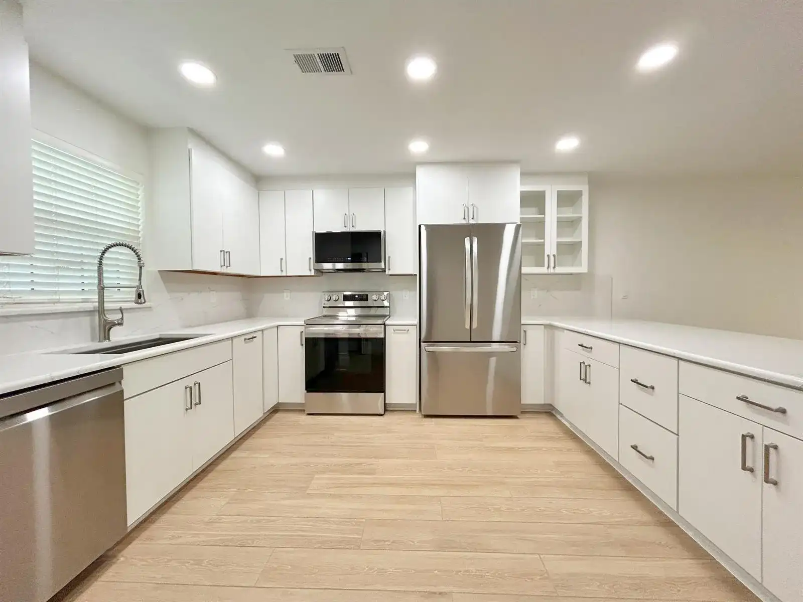 900 Jasmine Lane, Vero Beach FL 32963