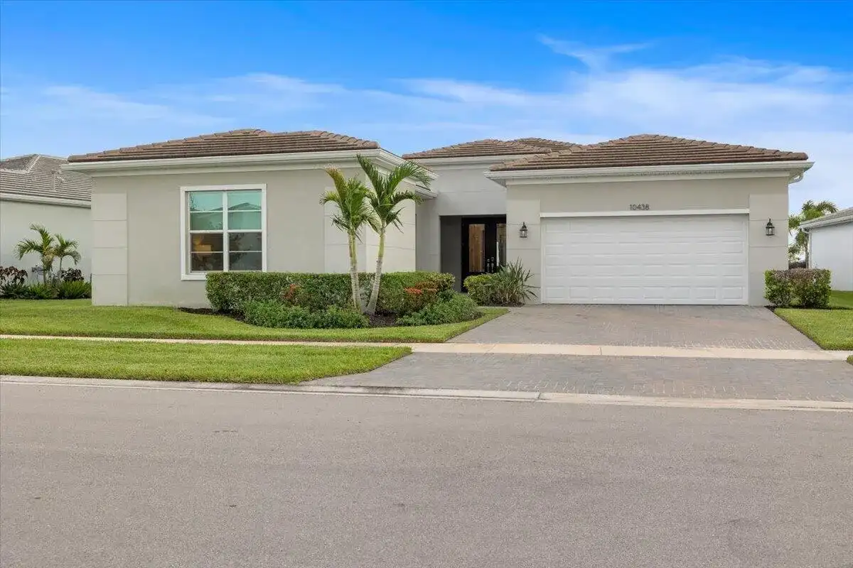 10438 SW AQUILA Way, Port St. Lucie FL 34987