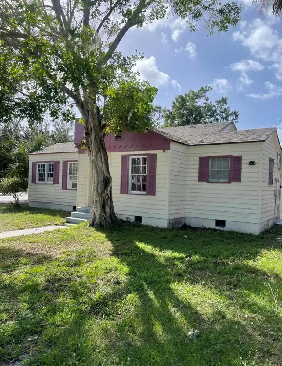 729 S 11th Street, Fort Pierce FL 34950