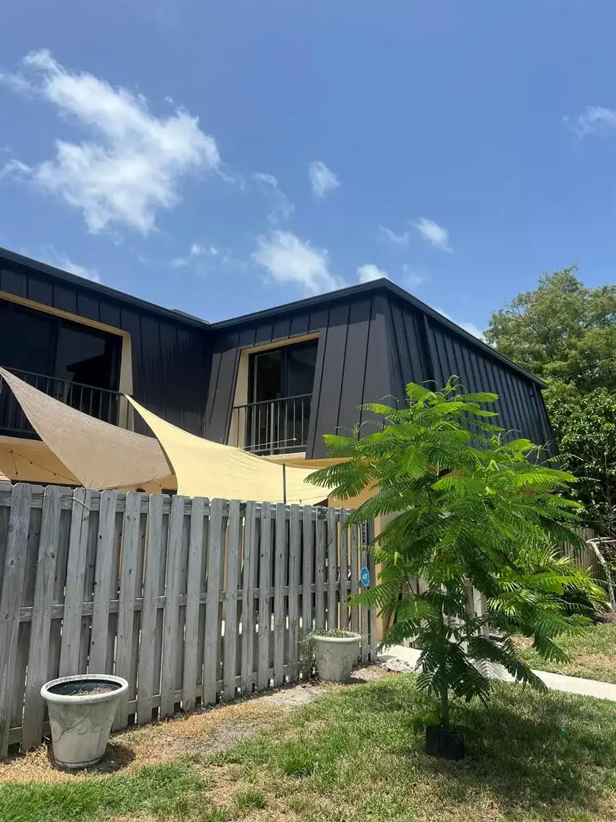 2318 Waterside Drive, Lake Worth FL 33461