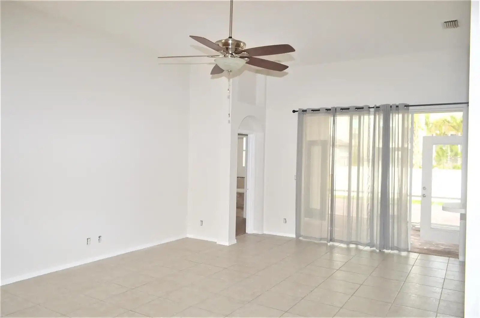 880 NW WATERLILY Place, Jensen Beach FL 34957