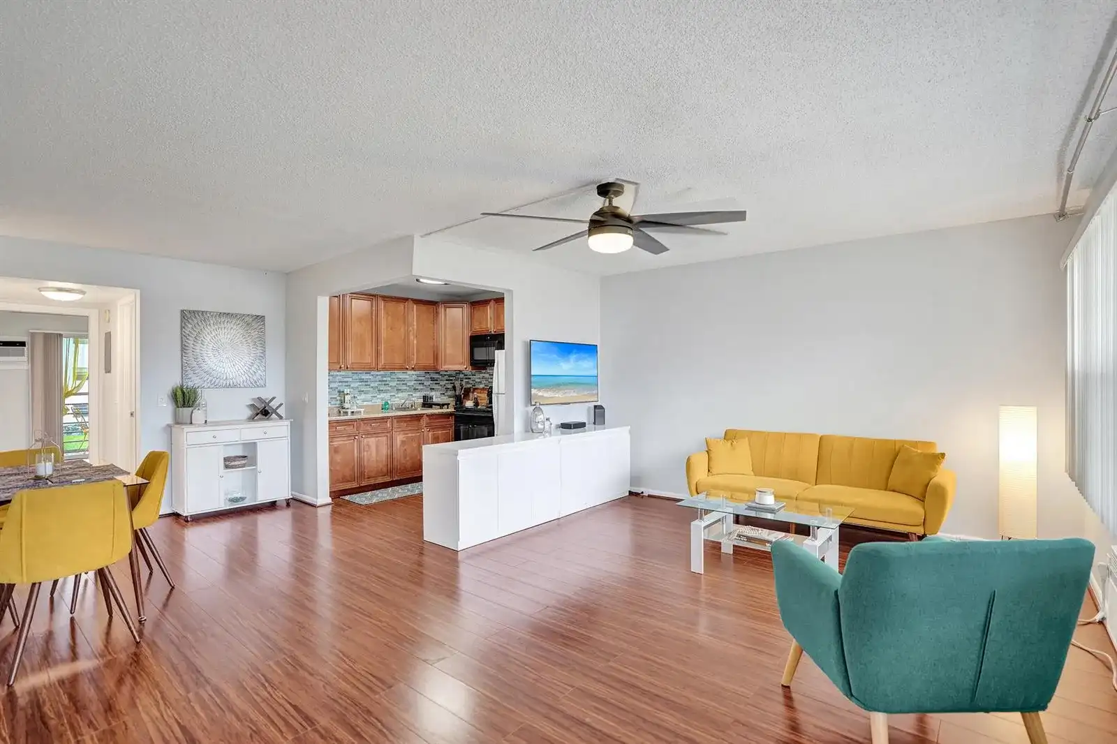 566 FANSHAW N, Boca Raton FL 33434