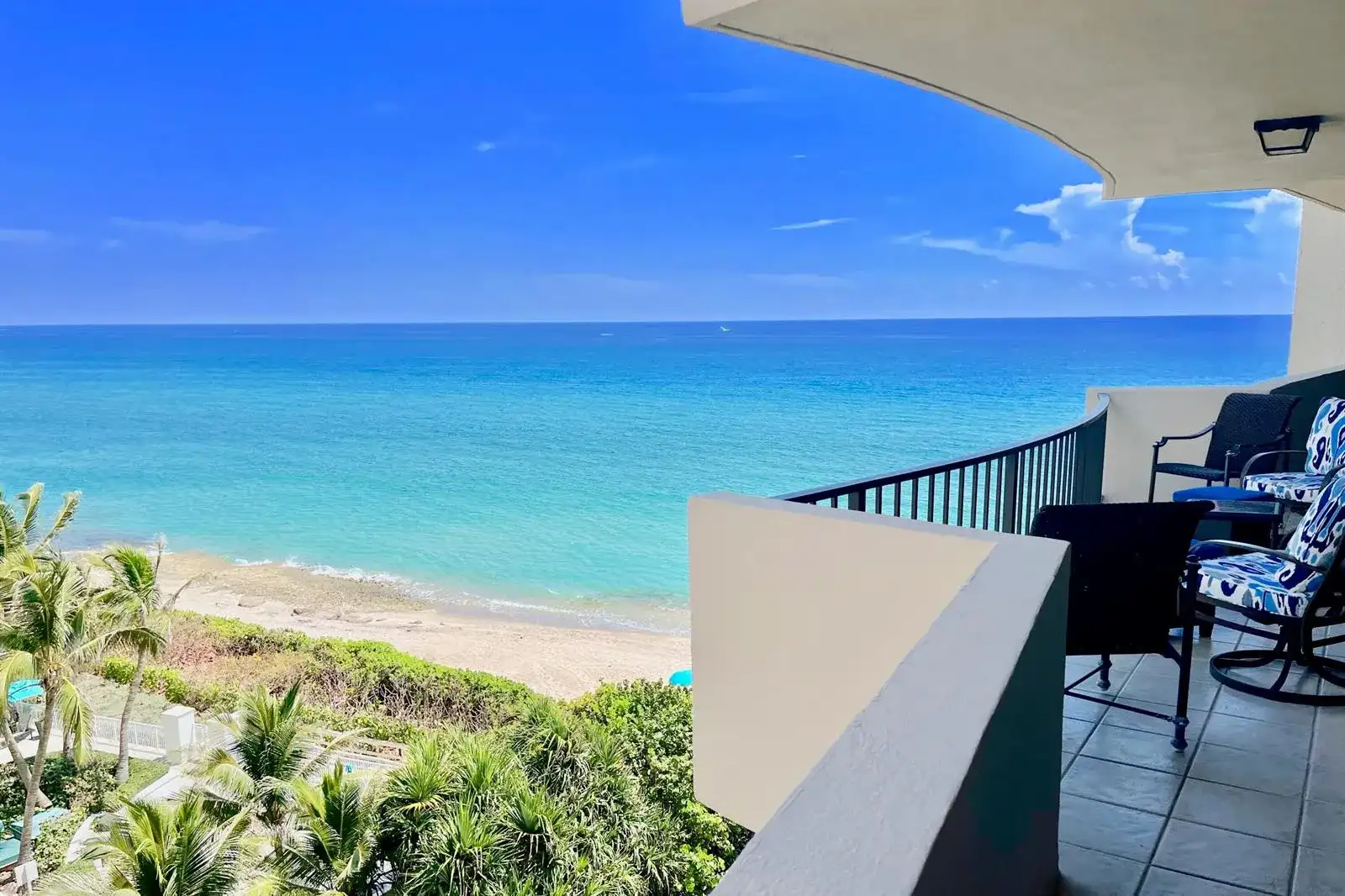 4200 N Ocean Drive # 806, Riviera Beach FL 33404
