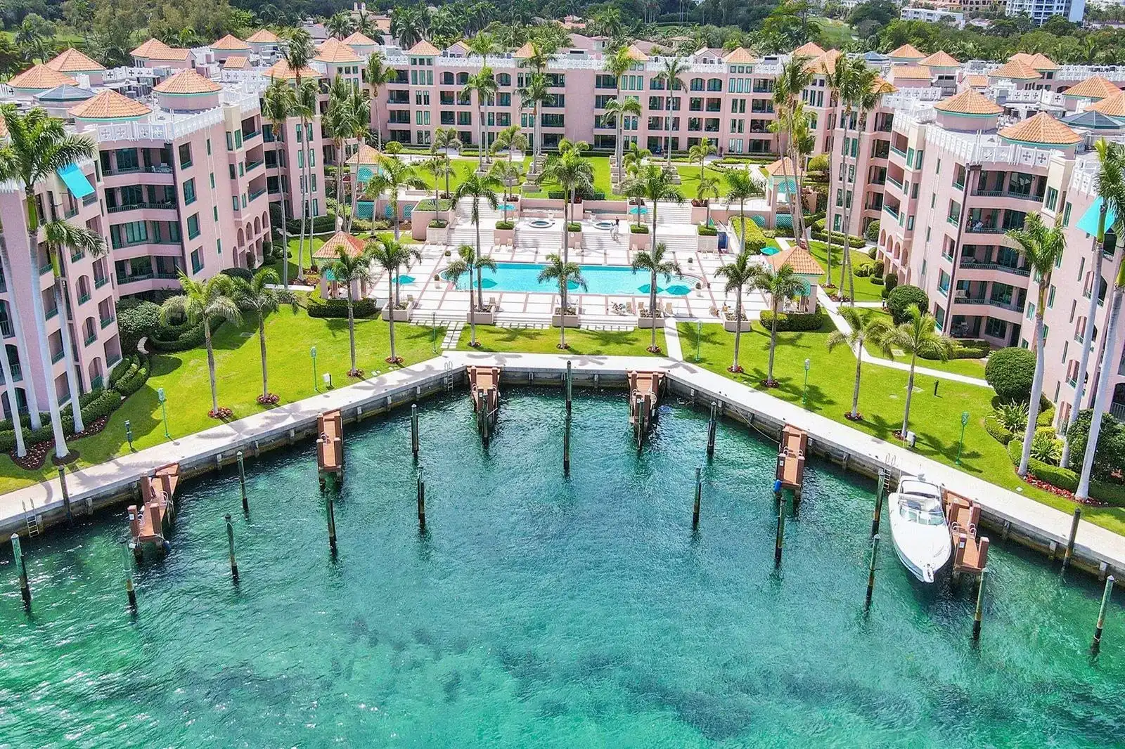 100 SE 5th Avenue # 504, Boca Raton FL 33432