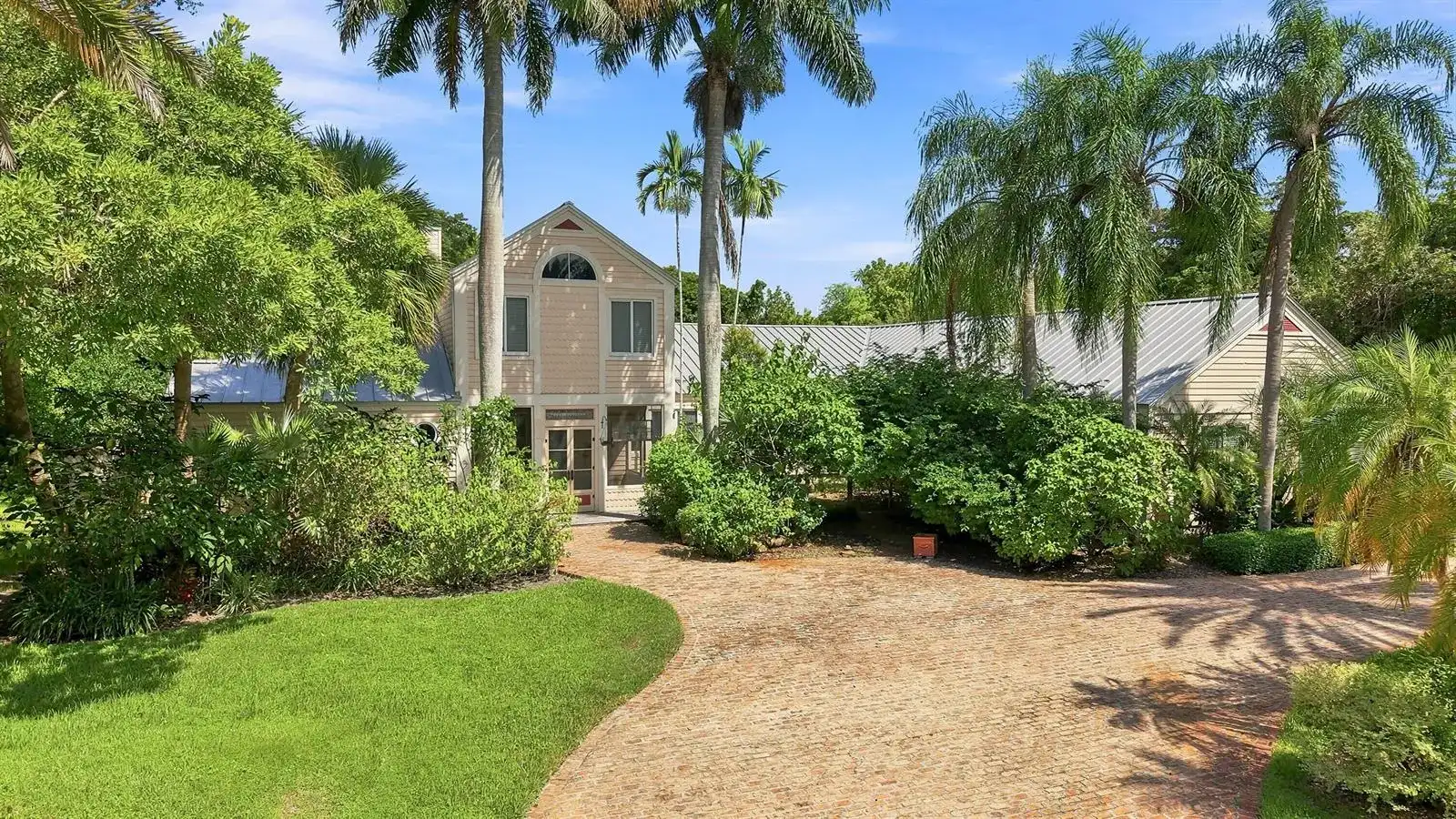 2705 HACKNEY Road, Weston FL 33331