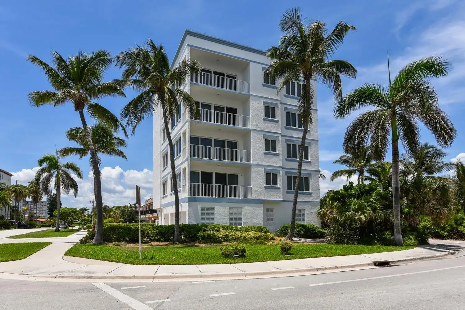 2057 SE 6th Street # 1, Deerfield Beach FL 33441