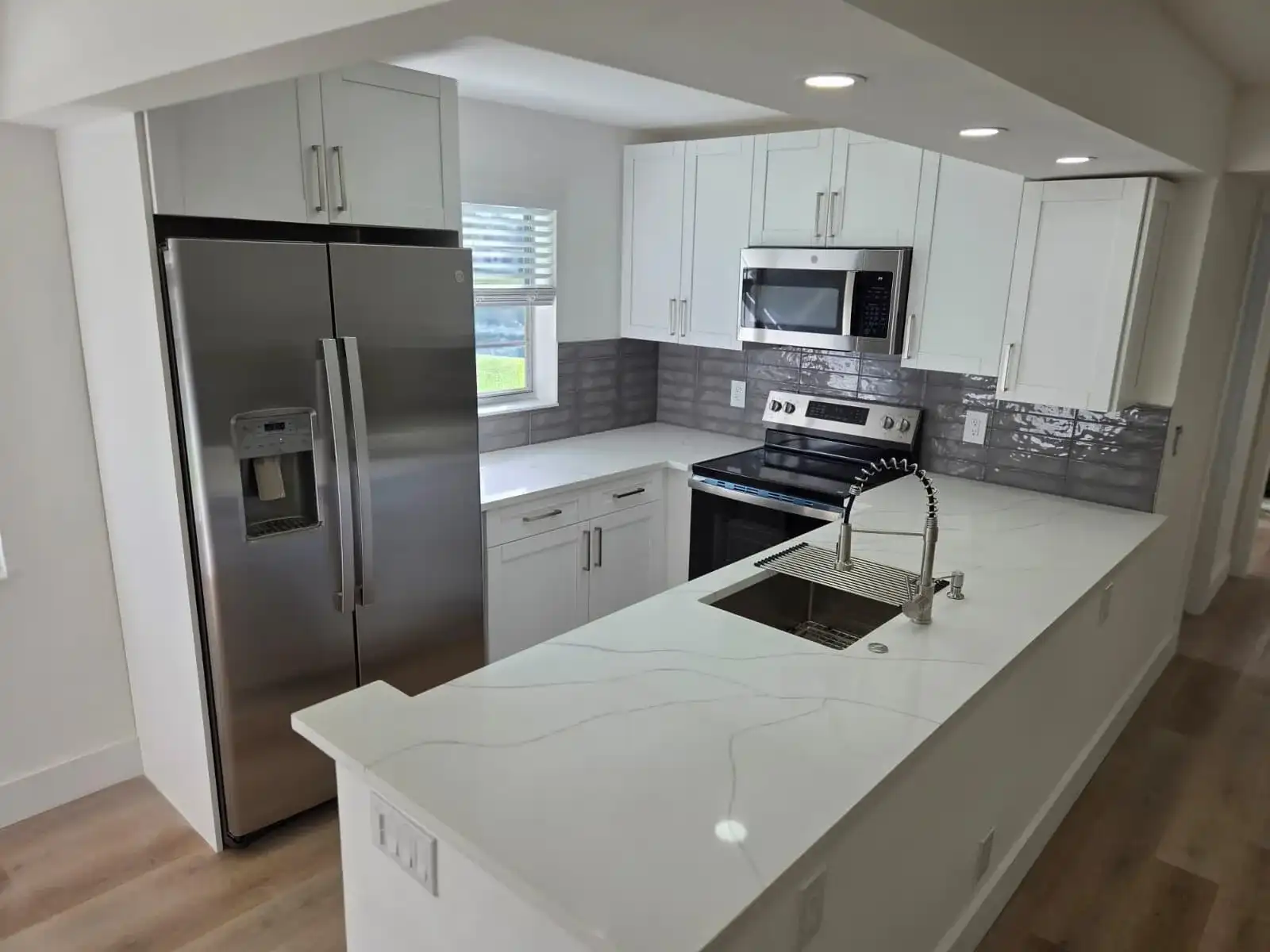 205 ELLESMERE E # 205, Deerfield Beach FL 33442