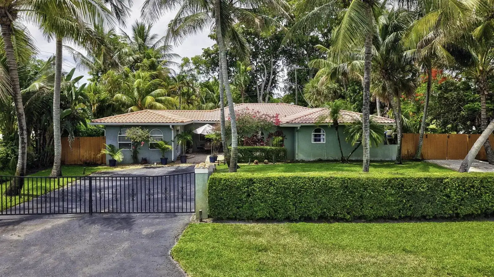 3000 Sherwood Boulevard, Delray Beach FL 33445