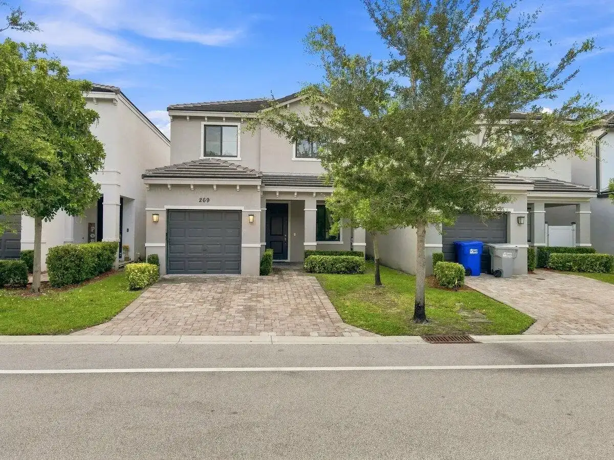 269 NW 36th Avenue, Pompano Beach FL 33069