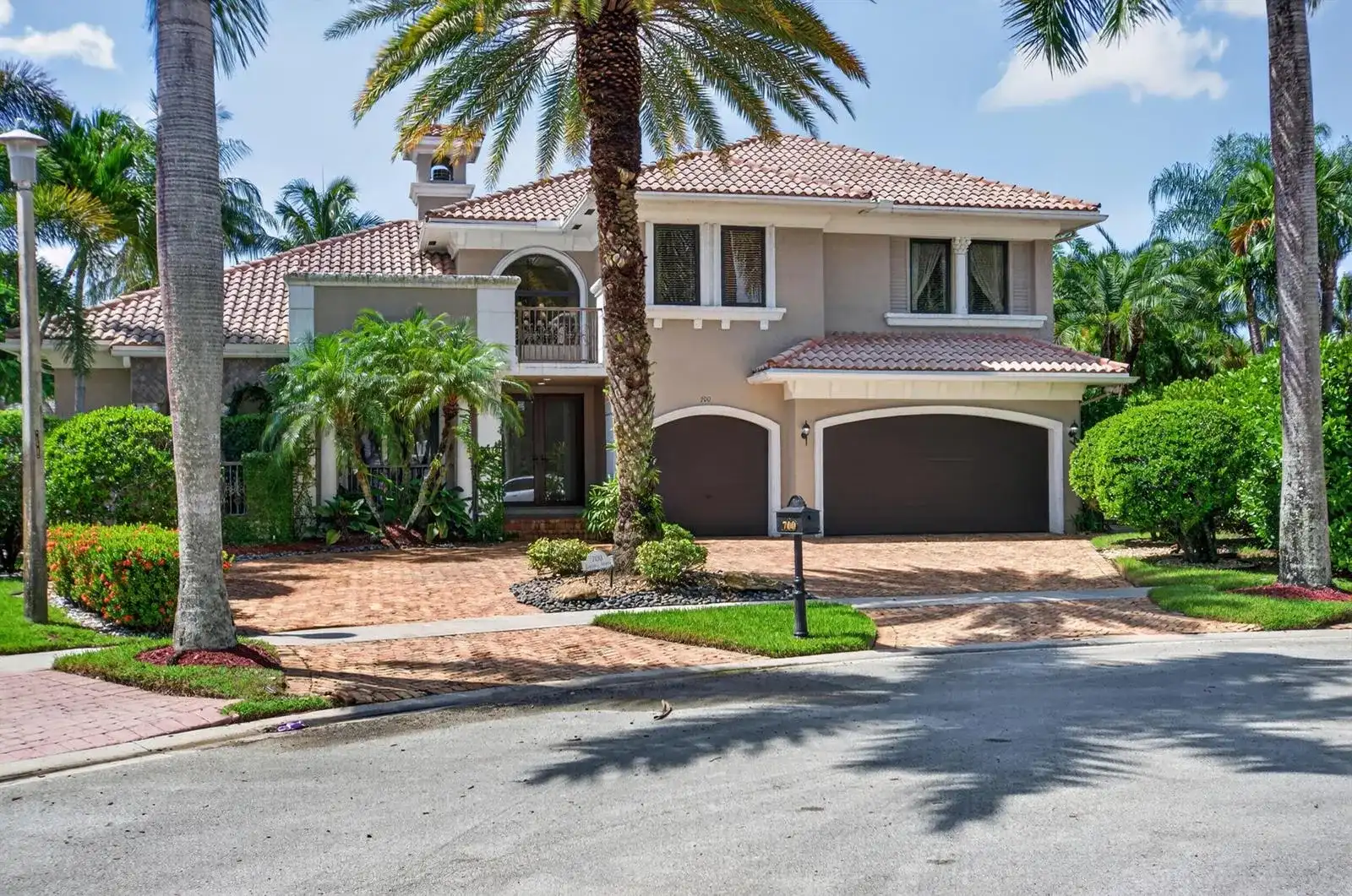 700 Cardinal Street, Plantation FL 33324