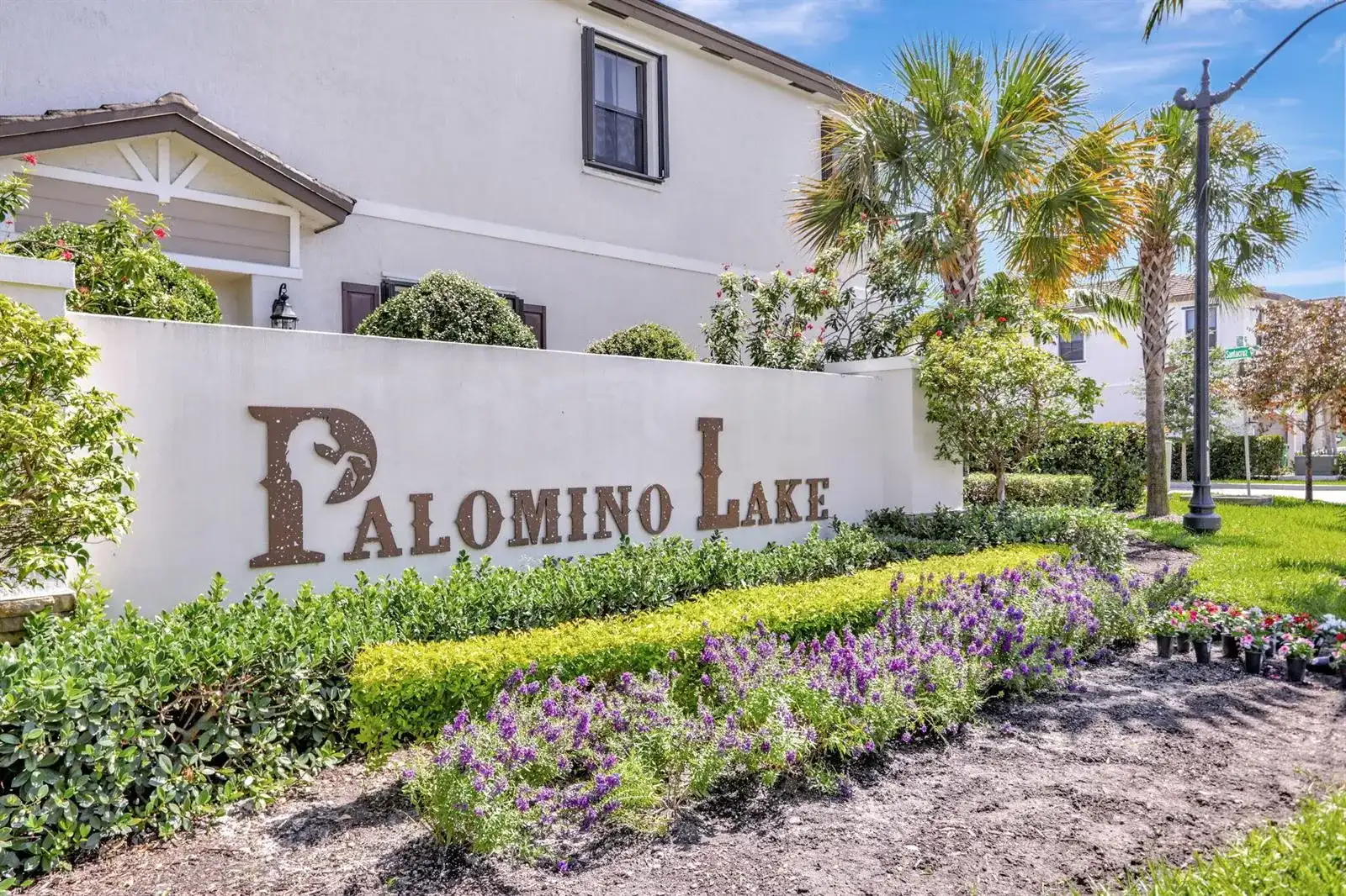4721 Santa Cruz Way, Davie FL 33314