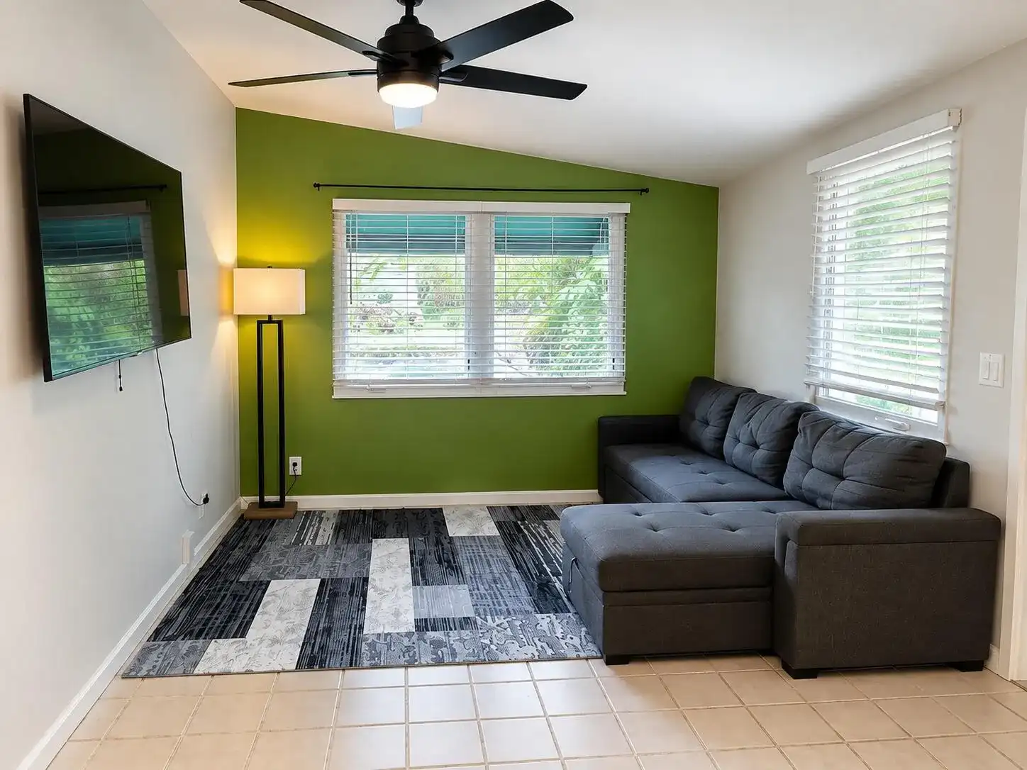 1716 NE 17TH Way, Fort Lauderdale FL 33305