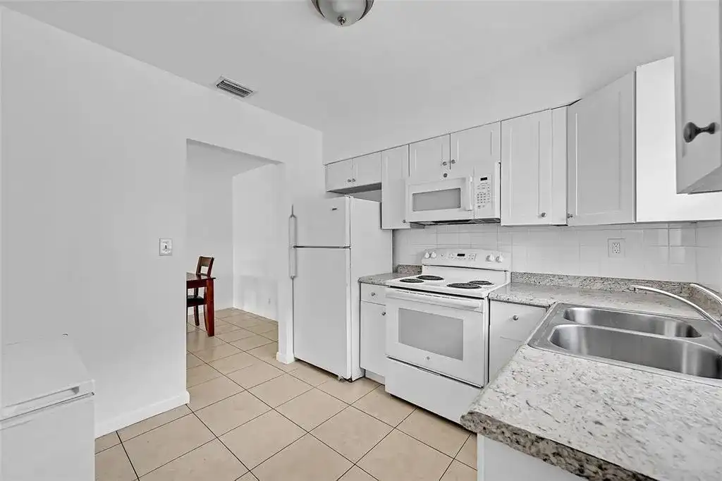 1218 NW 6TH Avenue, Fort Lauderdale FL 33311