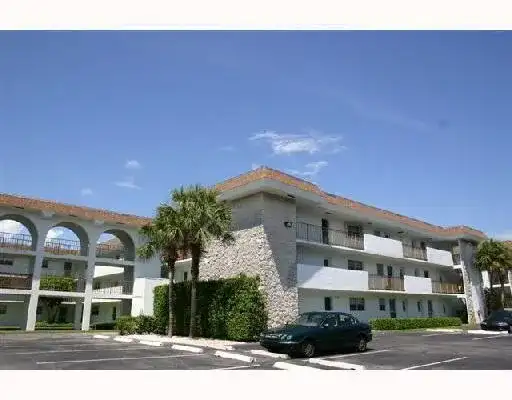 5601 NW 2nd Avenue # 326, Boca Raton FL 33487