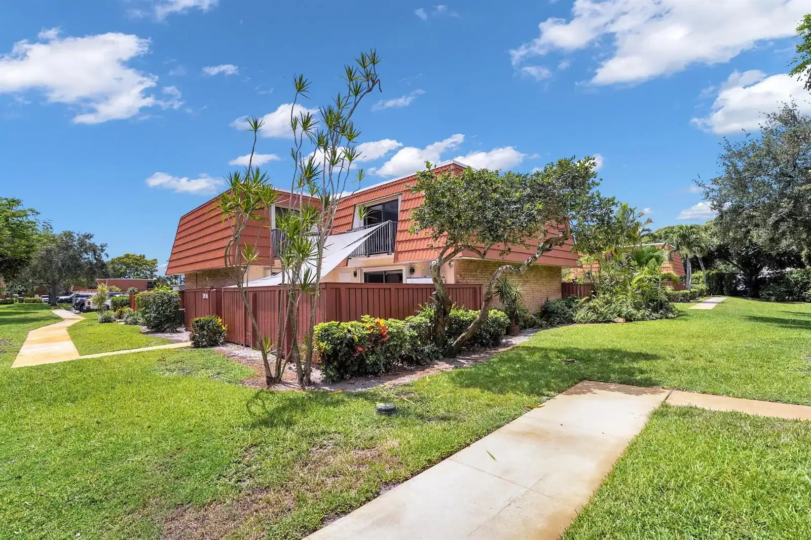 2938 SW 12TH Street, Deerfield Beach FL 33442