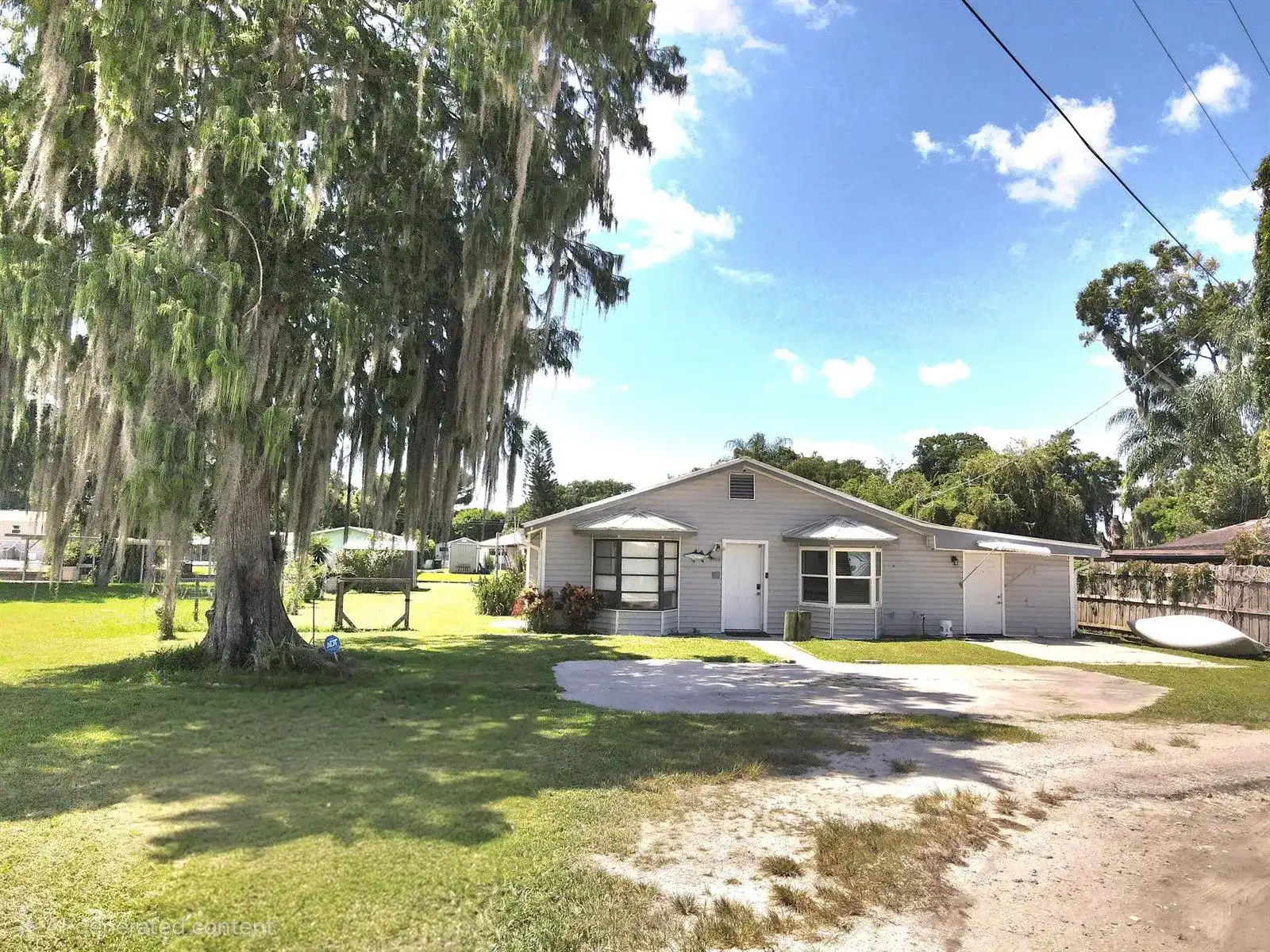 2922 SE 28TH Street, Okeechobee FL 34974
