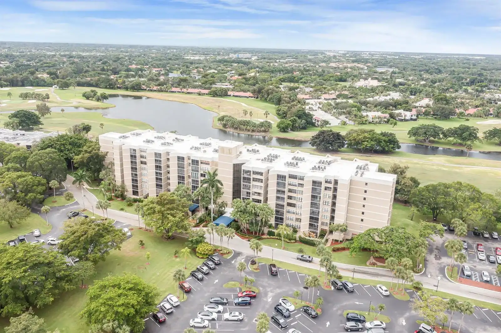 16300 Golf Club Road # 114, Weston FL 33326