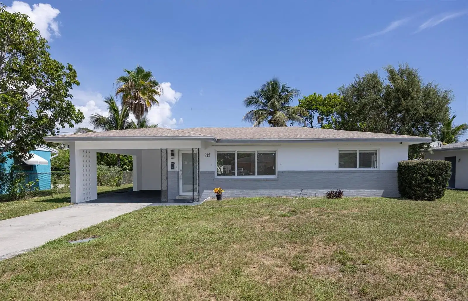 215 Evergreen Drive, West Palm Beach FL 33403