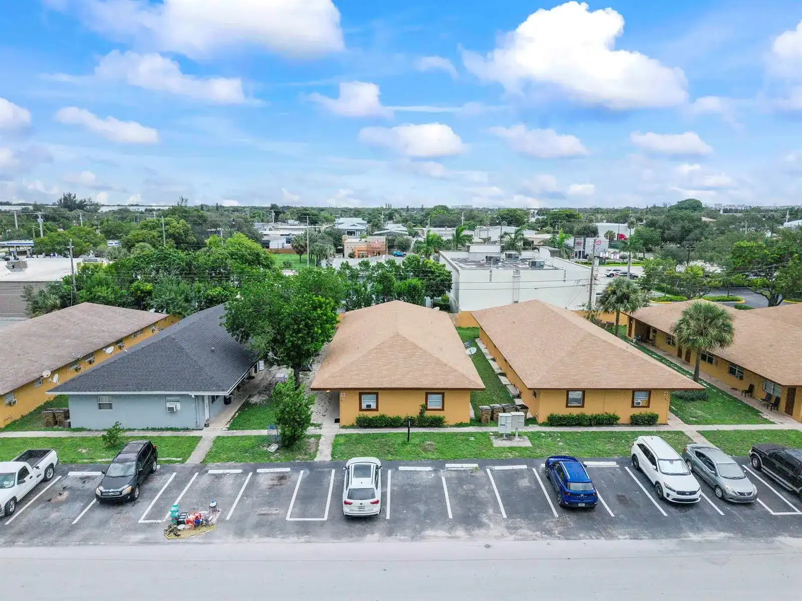 271 SW 1ST Street # 1, Deerfield Beach FL 33441