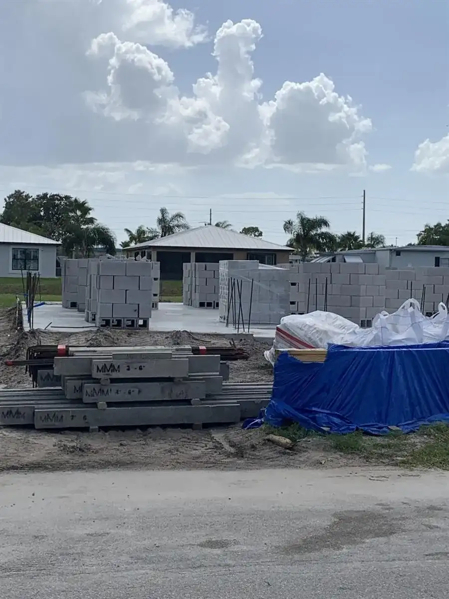 21 San Pablo Lane, Port St. Lucie FL 34952