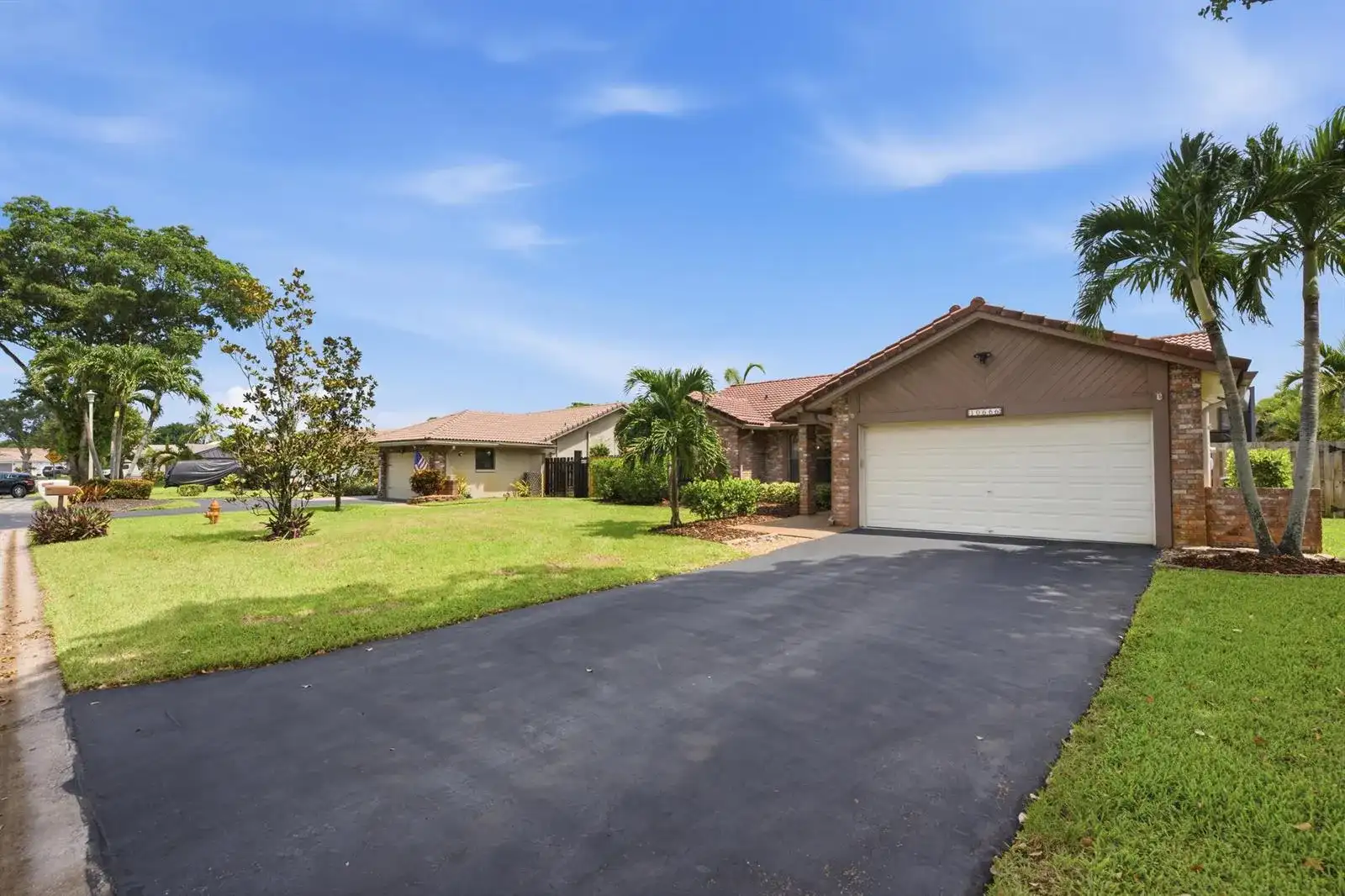 10666 NW 2ND Place, Coral Springs FL 33071