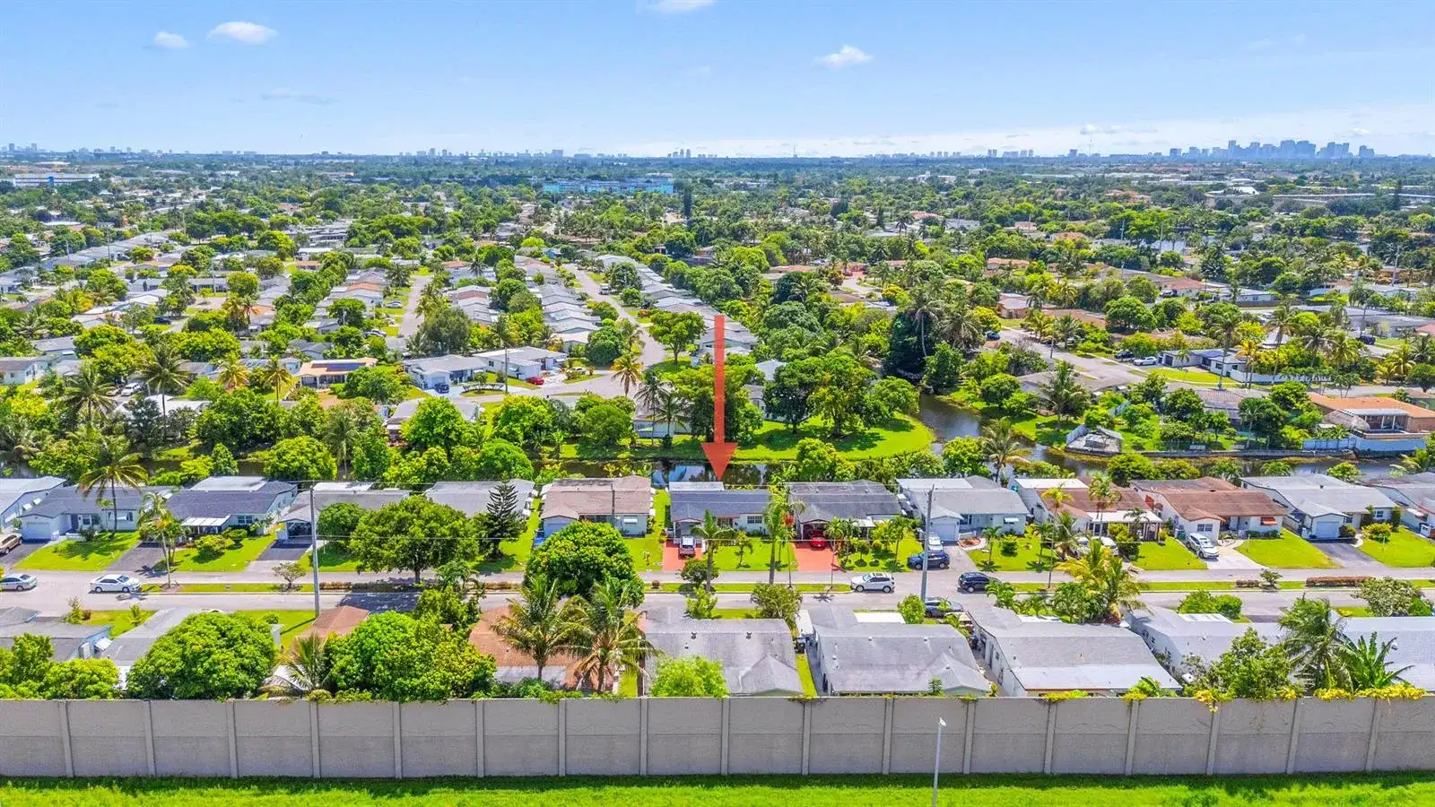 4200 NW 52ND Avenue, Lauderdale Lakes FL 33319