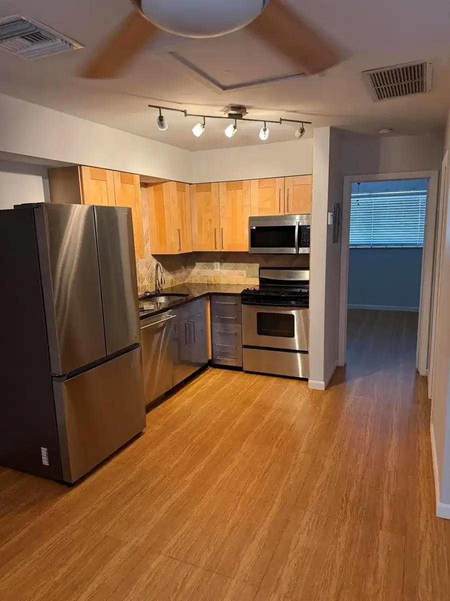 713 SE 18th Street, Fort Lauderdale FL 33316