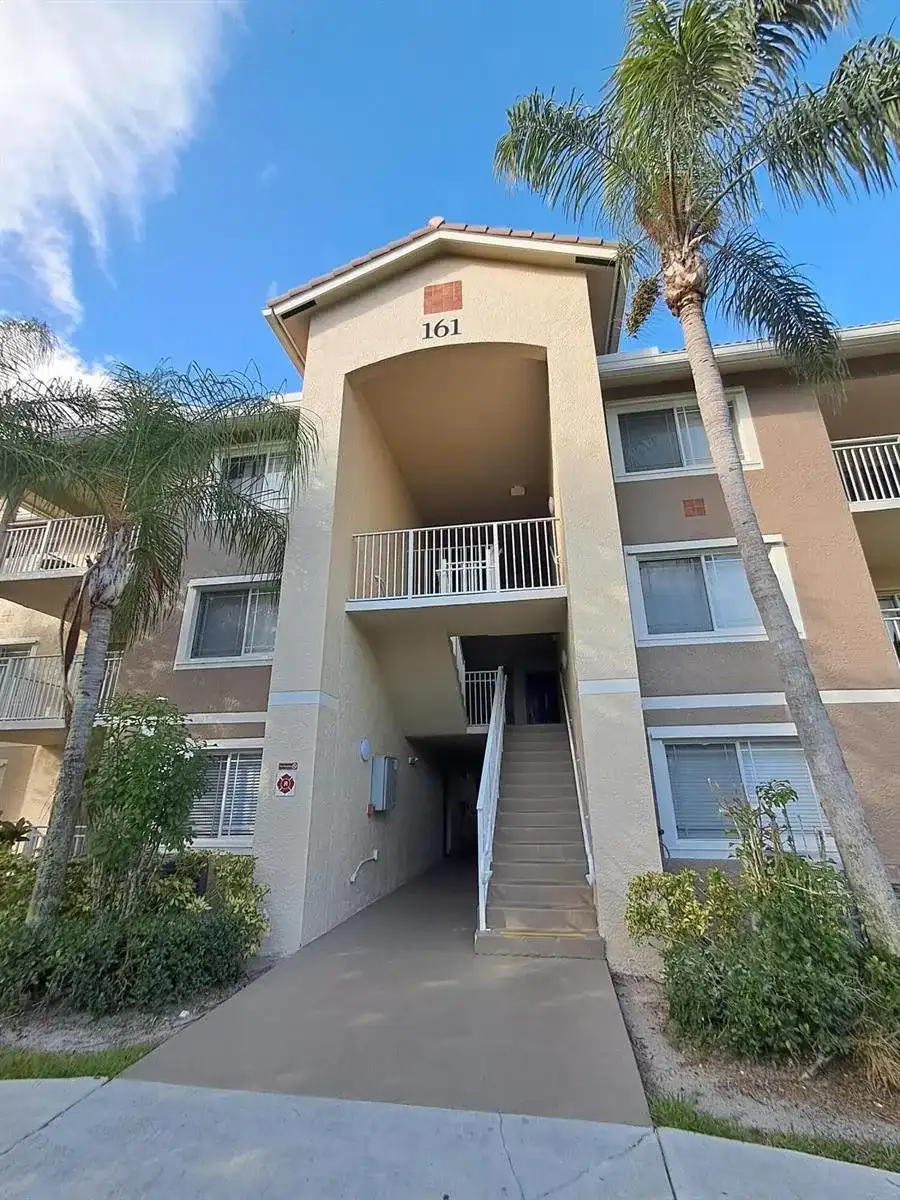 161 SW Palm Drive # 204, Port St. Lucie FL 34986