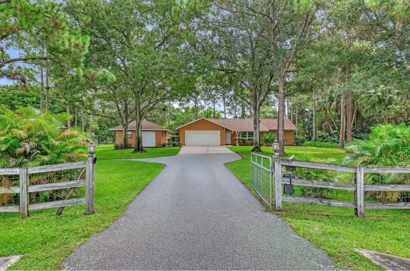17212 130th Avenue N, Jupiter FL 33478