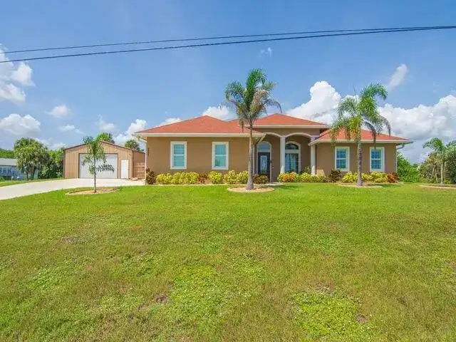 5327 Old Dixie Highway, Fort Pierce FL 34946