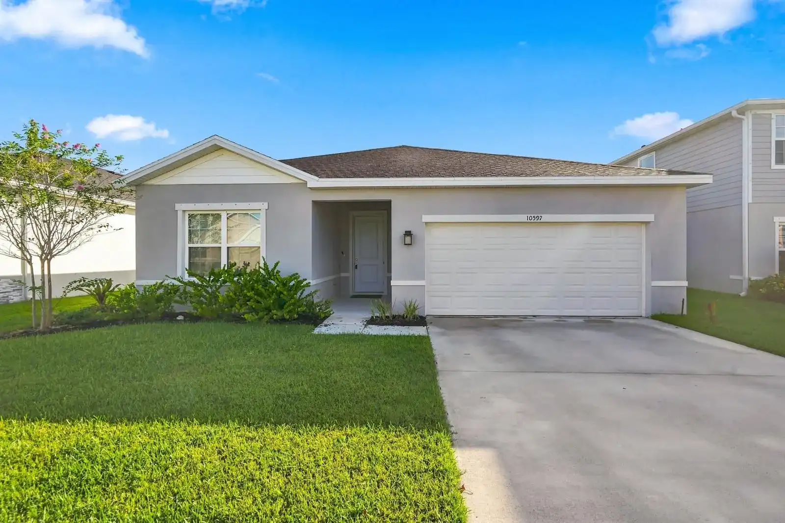 10597 SW VASARI Way, Port St. Lucie FL 34987