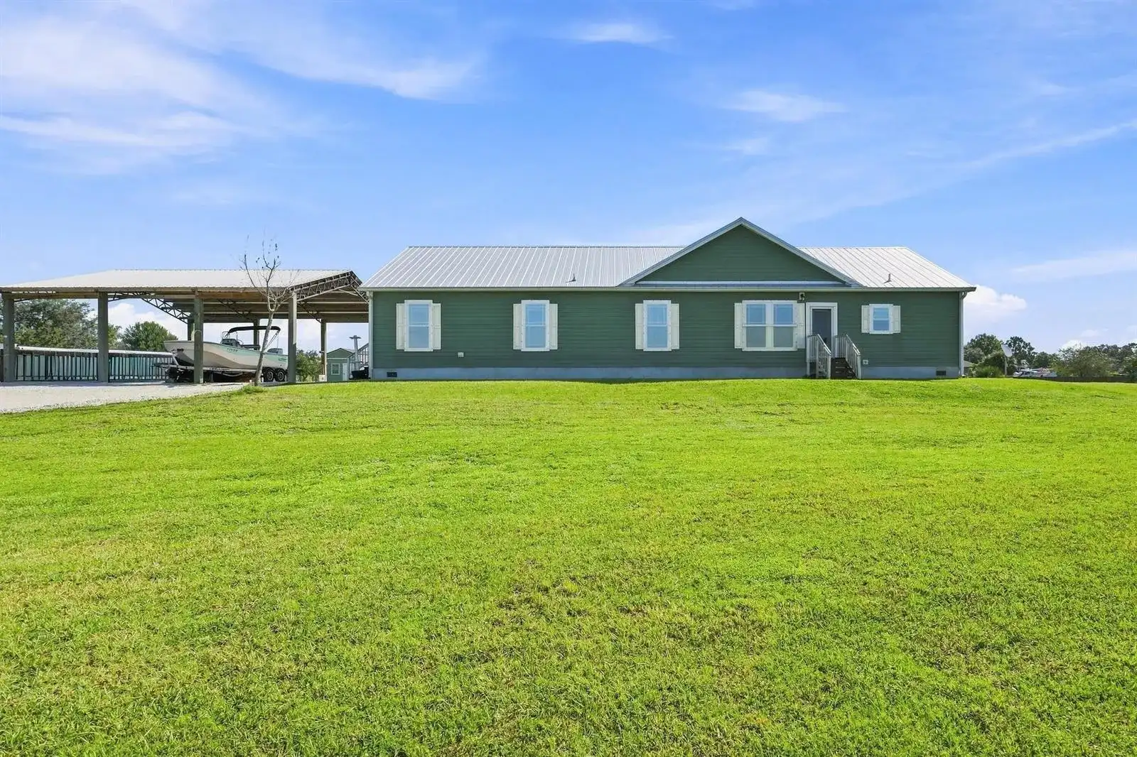 4944 NE 115th Place, Okeechobee FL 34972