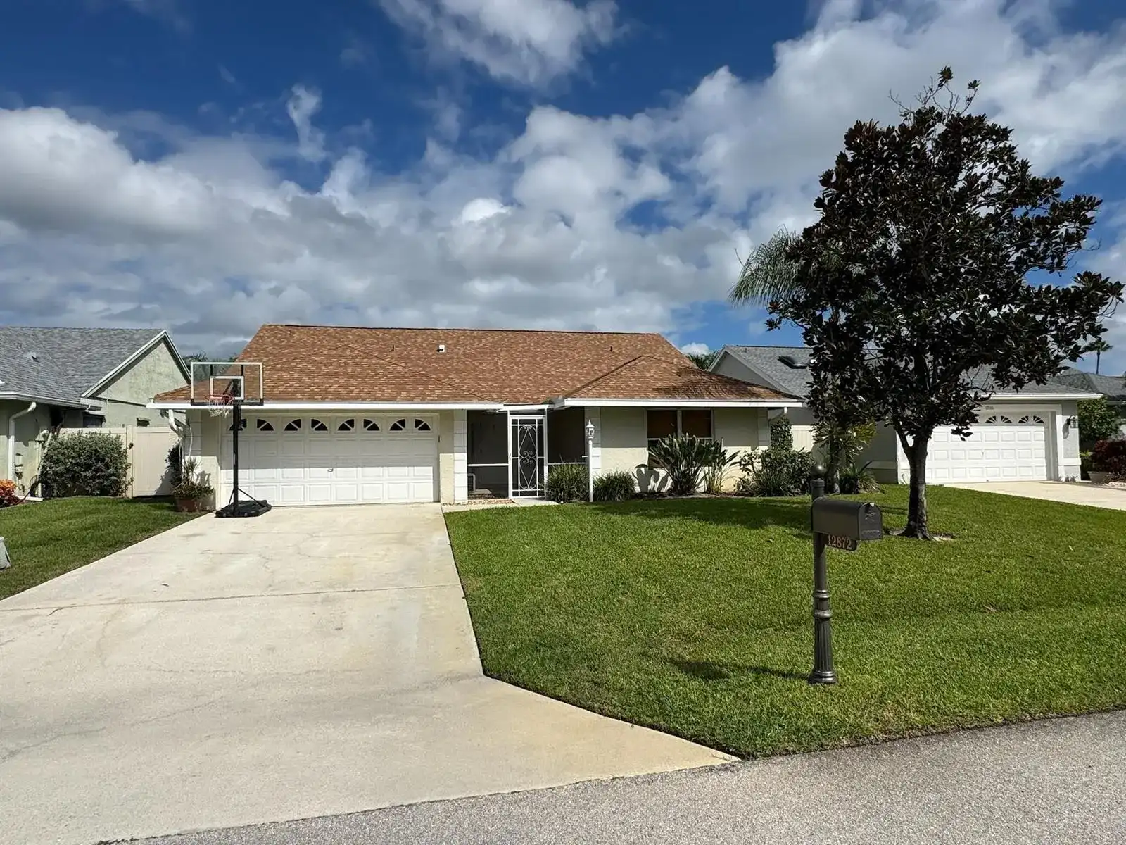 12872 Meadowbend Drive, Wellington FL 33414