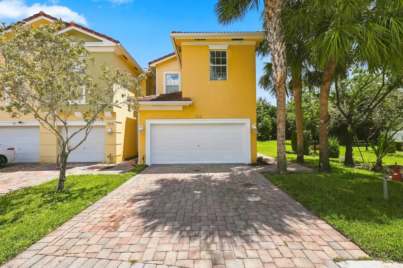 813 Pipers Cay Drive, West Palm Beach FL 33415