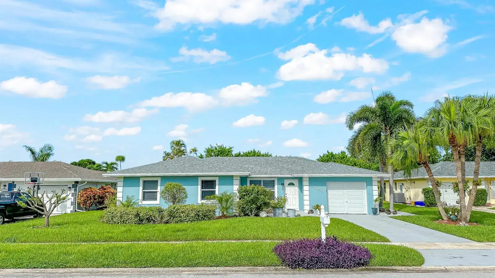 22053 Flanders Court, Boca Raton FL 33428