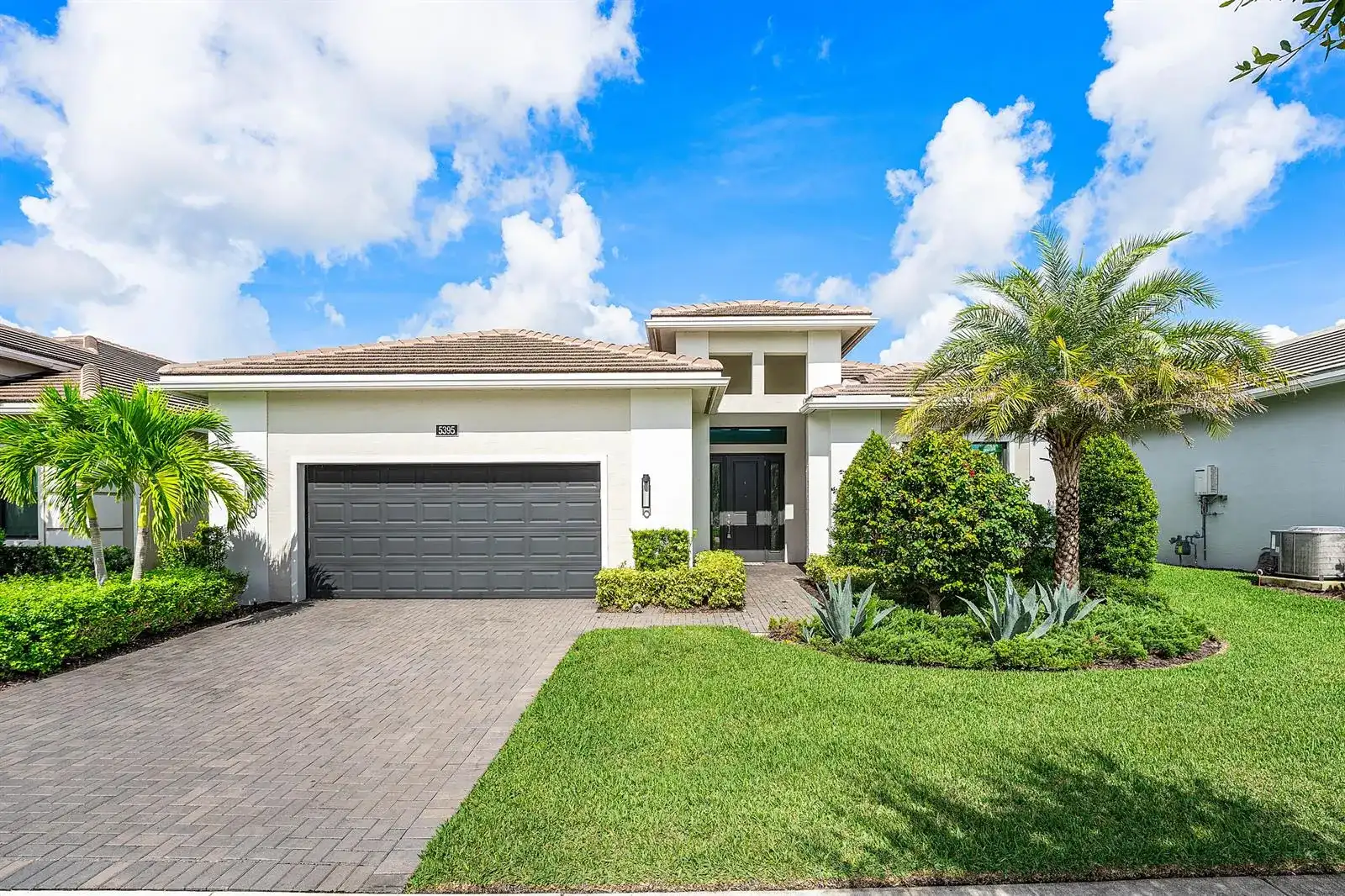 5395 St Vincent Lane, Westlake FL 33470
