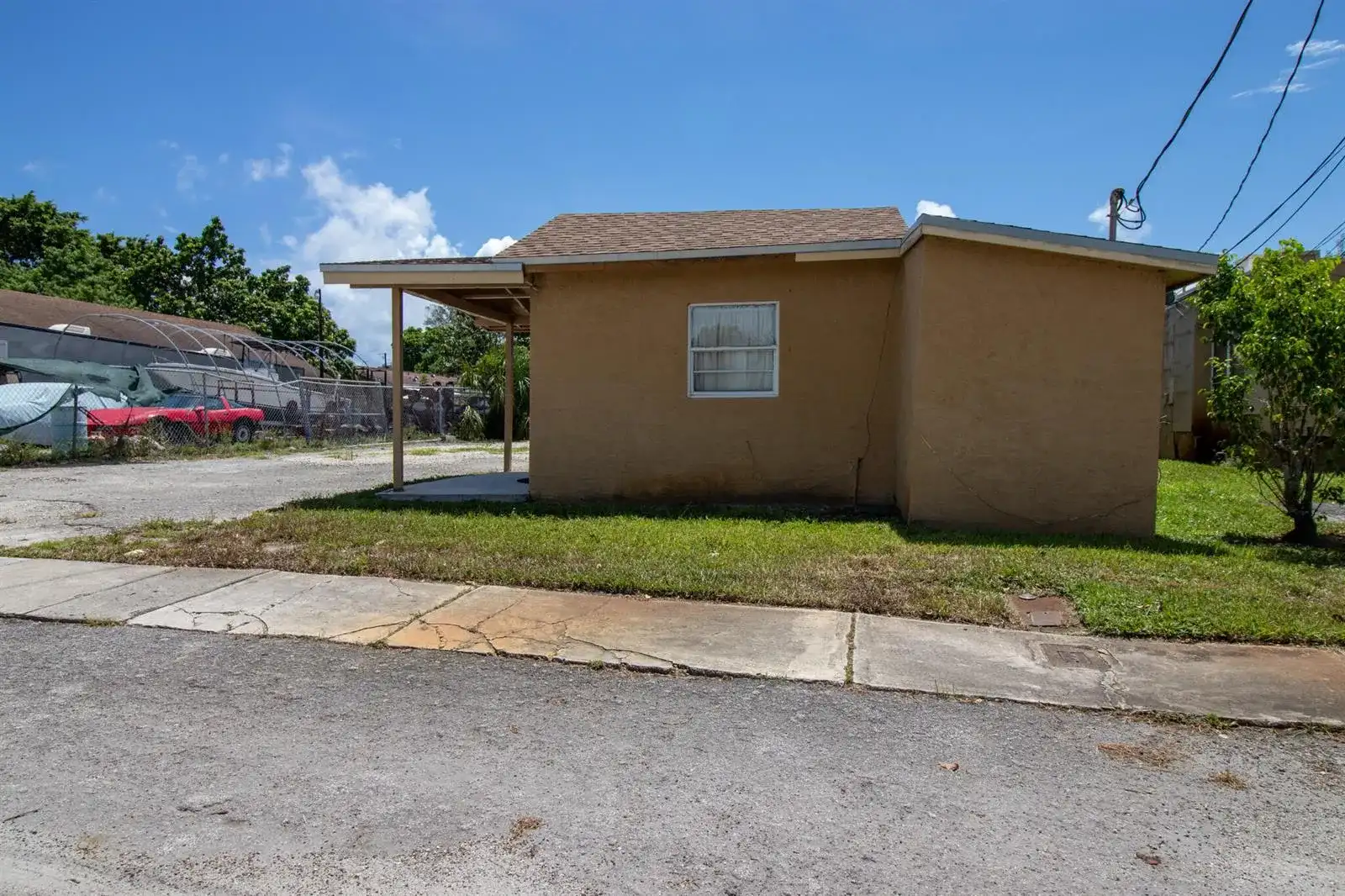242 SW 7TH Court, Deerfield Beach FL 33441