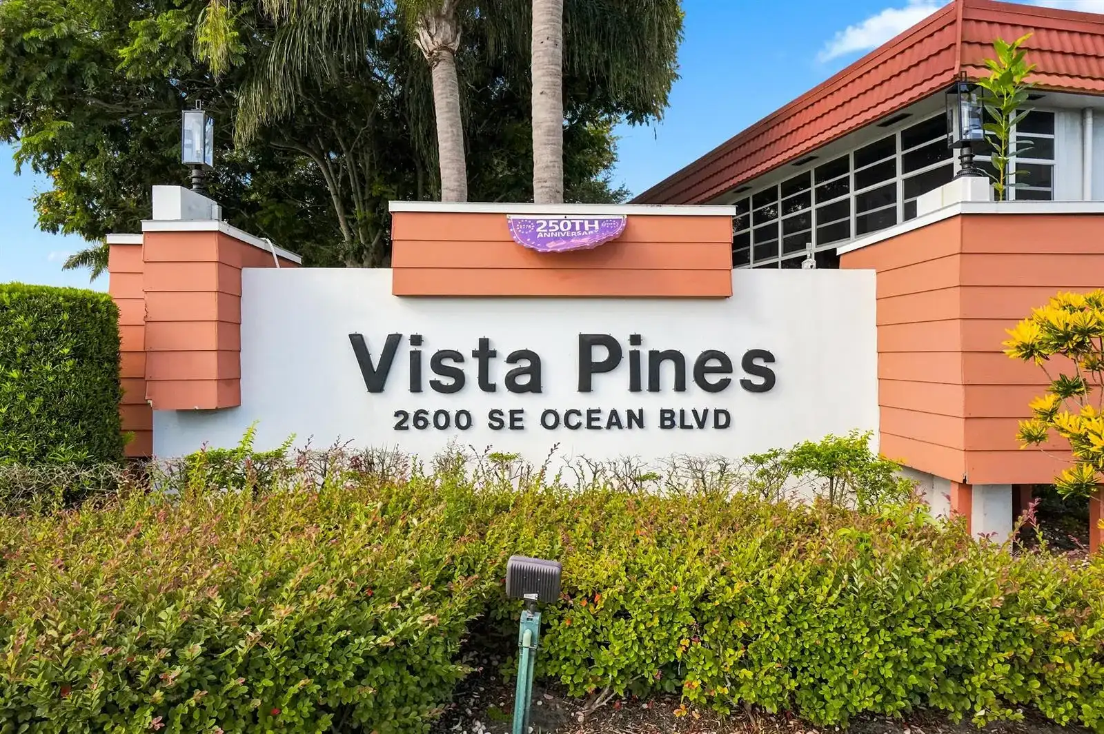 2600 SE OCEAN Boulevard # 11, Stuart FL 34996