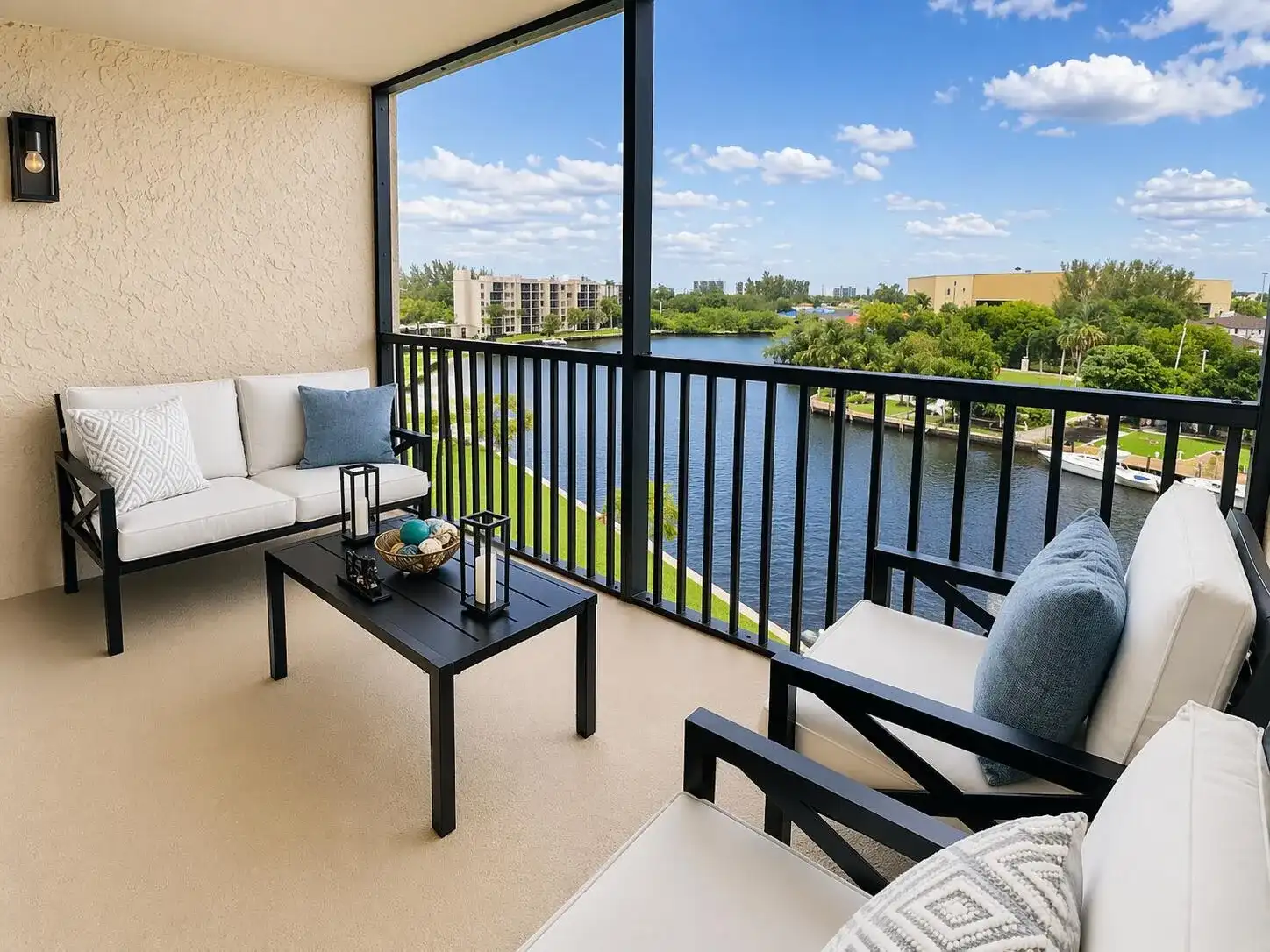 13 ROYAL PALM Way # 5050, Boca Raton FL 33432