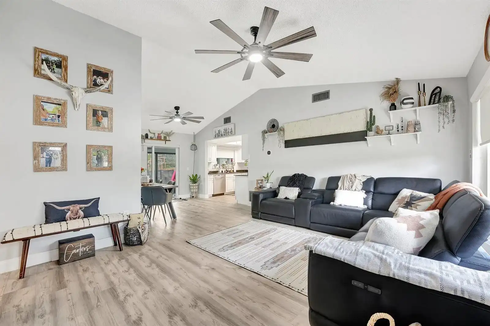 4770 NW 113th Avenue, Sunrise FL 33323