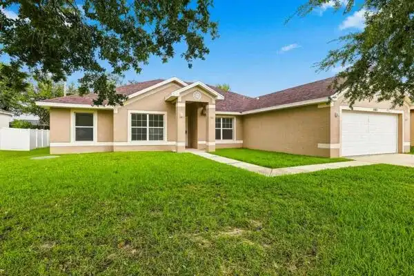 1982 SW DIAMOND Street, Port St. Lucie FL 34953